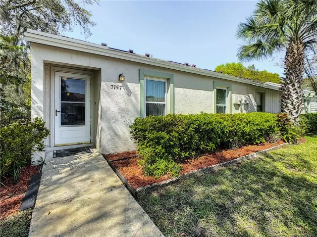 MLS: O5928746 Condo For Sale