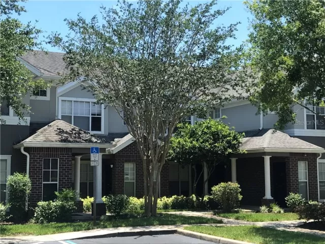 MLS: O5928789 Condo For Sale