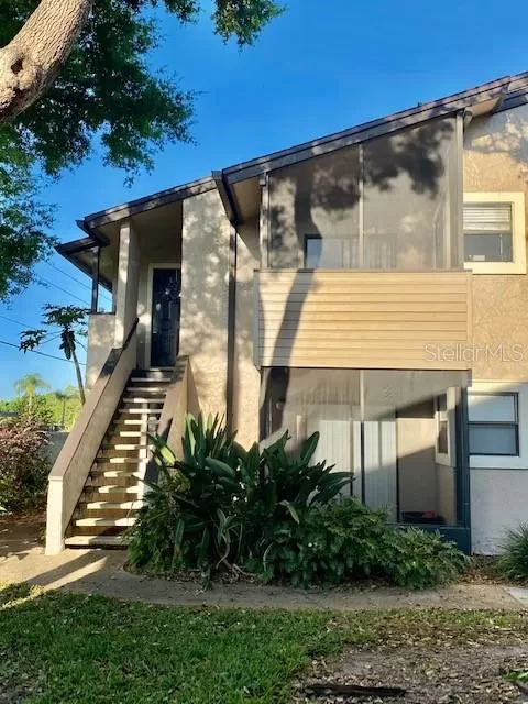 MLS: O5928910 Condo For Sale