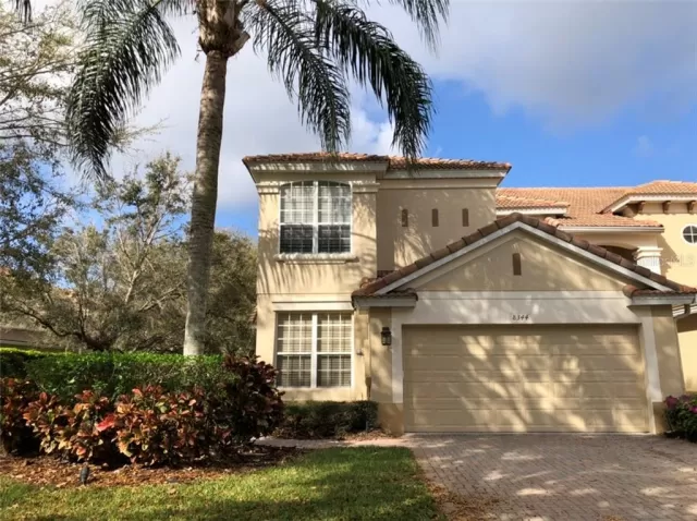 MLS: O5928955 Condo For Sale