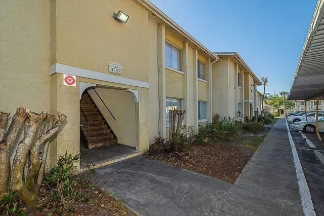 MLS: O5929006 Condo For Sale