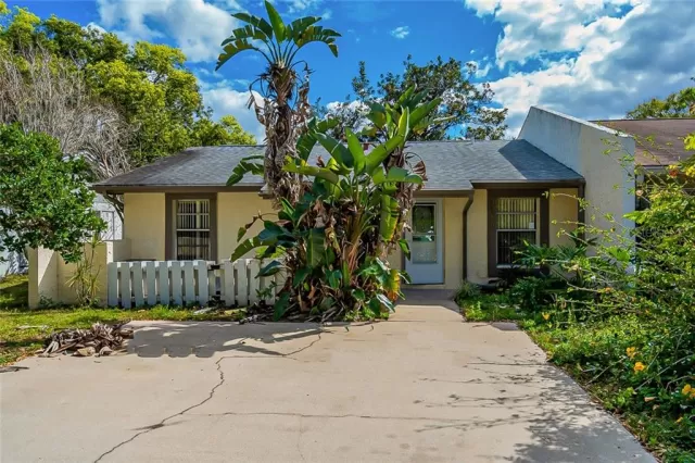 MLS: O5929531 Condo For Sale