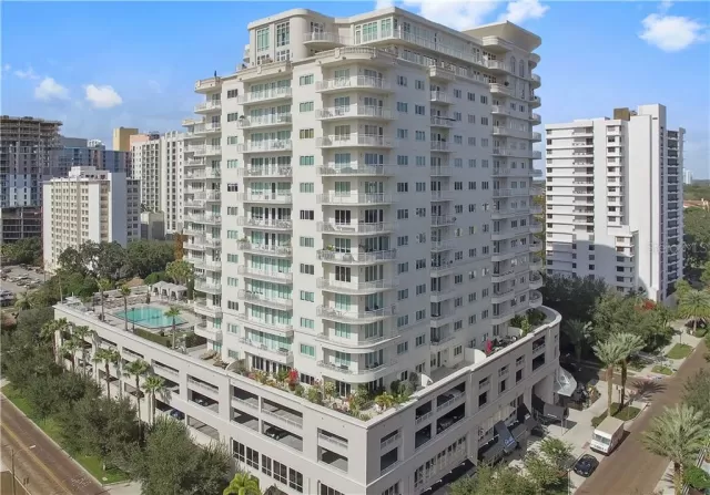 MLS: O5929537 Condo For Sale