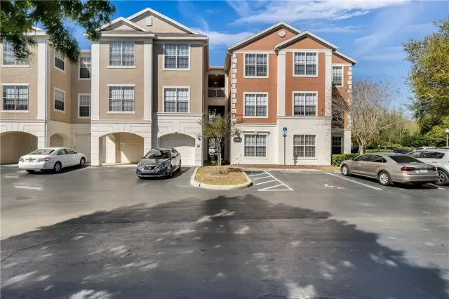 MLS: O5929645 Condo For Sale