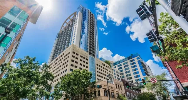 MLS: O5929960 Condo For Sale
