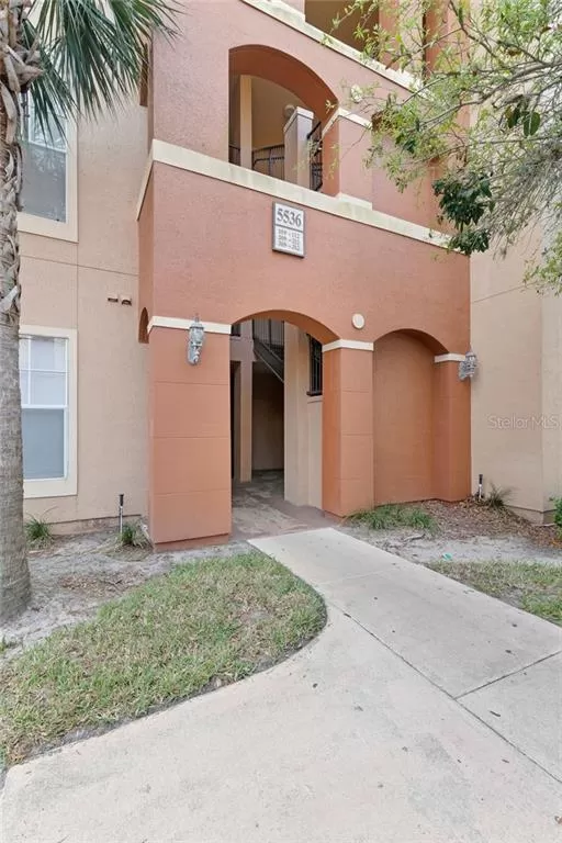 MLS: O5930108 Condo For Sale