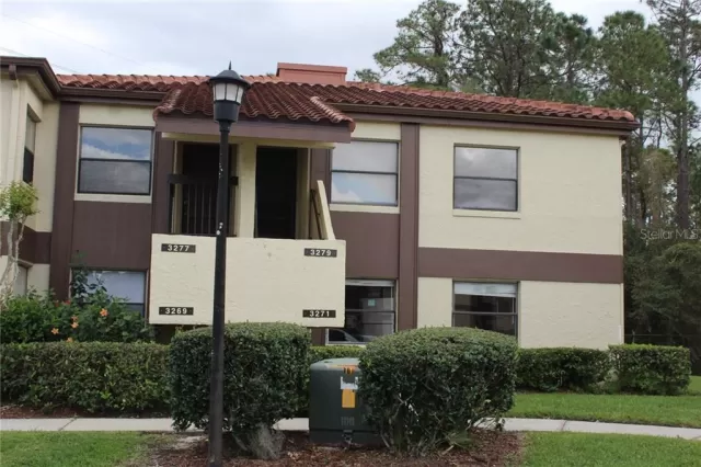 MLS: O5930360 Condo For Sale