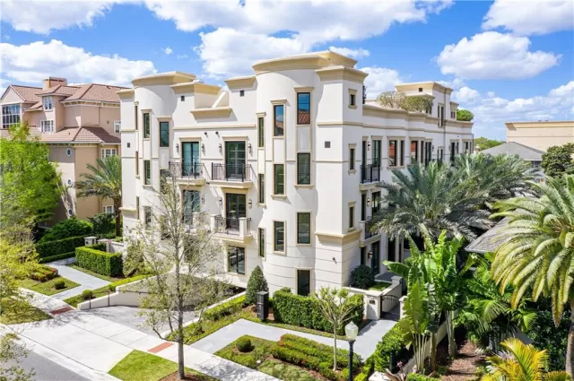 MLS: O5930531 Condo For Sale