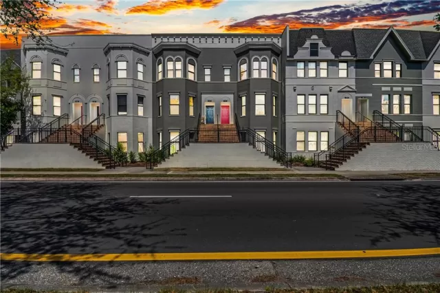 MLS: O5931083 Condo For Sale