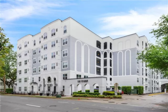 MLS: O5931648 Condo For Sale