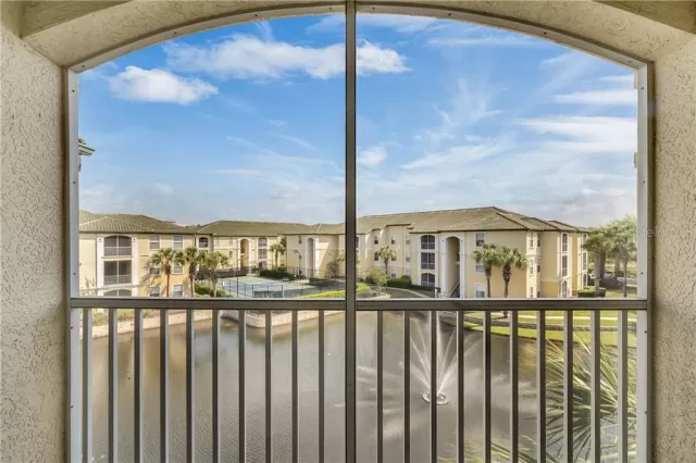 MLS: O5932118 Condo For Sale