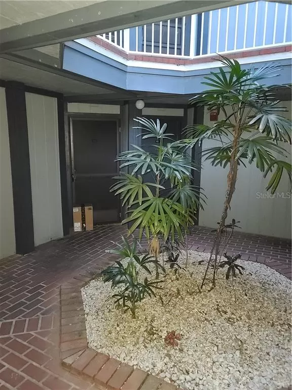 MLS: O5932206 Condo For Sale