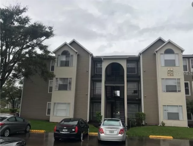 MLS: O5932801 Condo For Sale