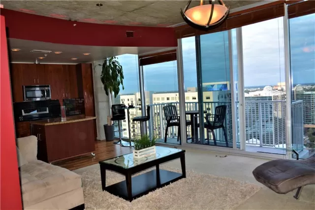 MLS: O5933140 Condo For Sale