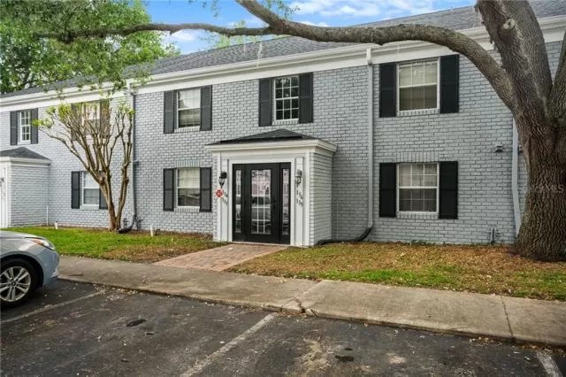 MLS: O5933176 Condo For Sale