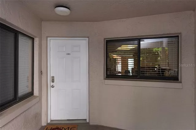 MLS: O5933318 Condo For Sale