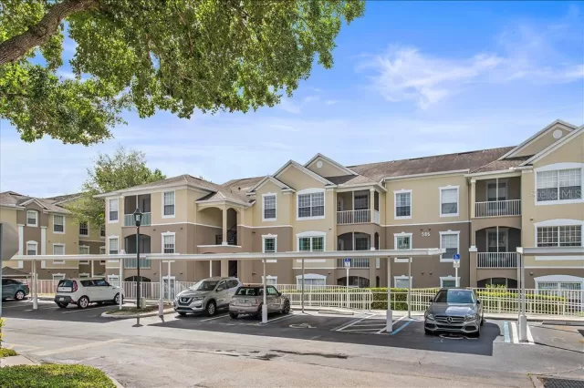 MLS: O5933945 Condo For Sale