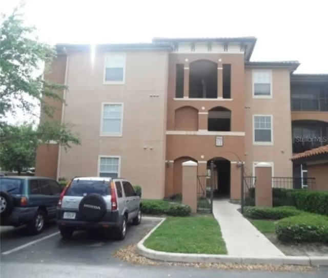 MLS: O5933981 Condo For Sale