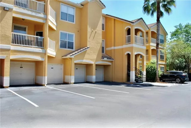 MLS: O5934483 Condo For Sale