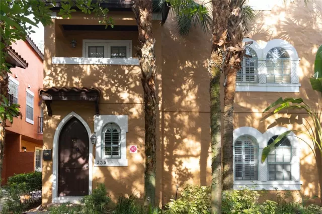 MLS: O5934983 Condo For Sale