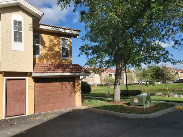 MLS: O5935224 Condo For Sale