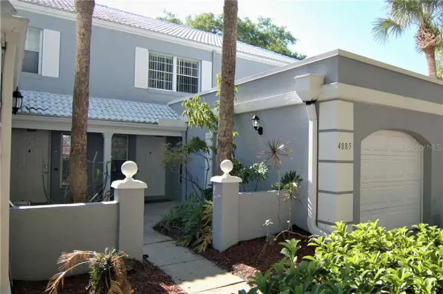 MLS: O5935273 Condo For Sale