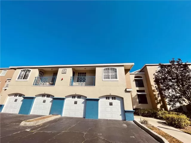 MLS: O5935323 Condo For Sale