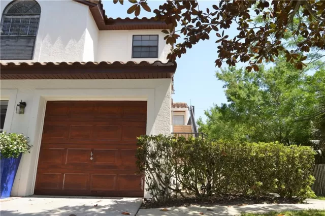 MLS: O5935759 Condo For Sale