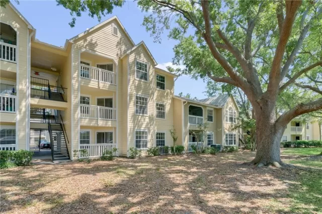 MLS: O5935807 Condo For Sale