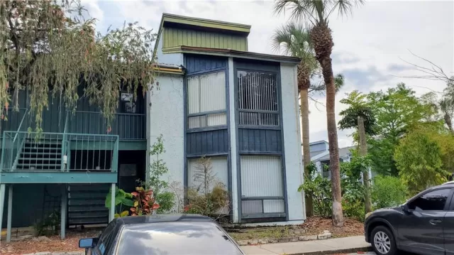 MLS: O5935870 Condo For Sale