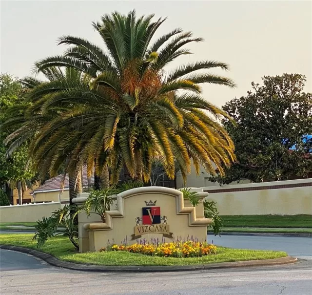 MLS: O5938924 Condo For Sale