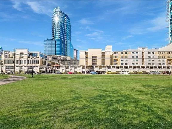 MLS: O5939029 Condo For Sale