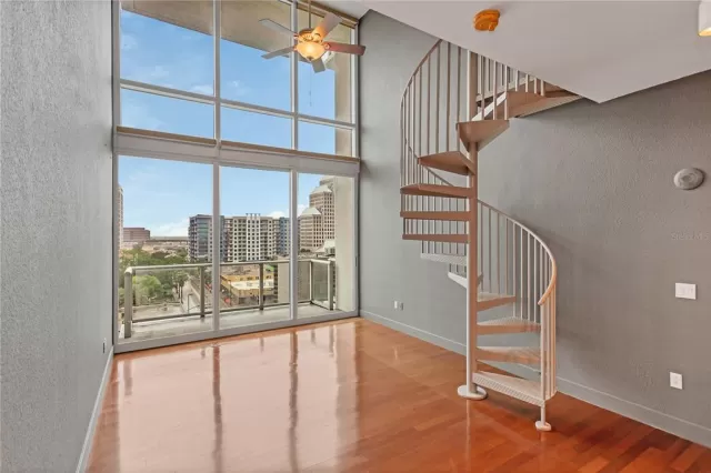 MLS: O5939035 Condo For Sale