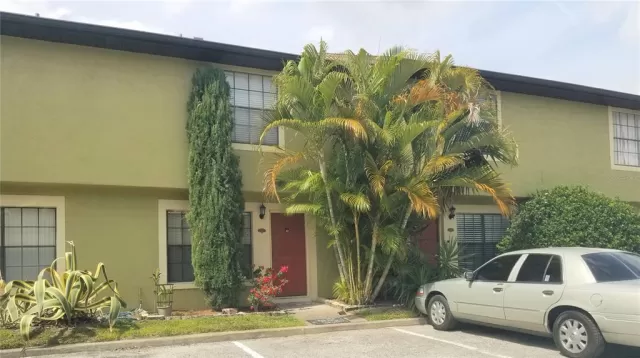 MLS: O5939568 Condo For Sale
