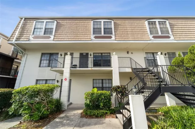 MLS: O5939766 Condo For Sale