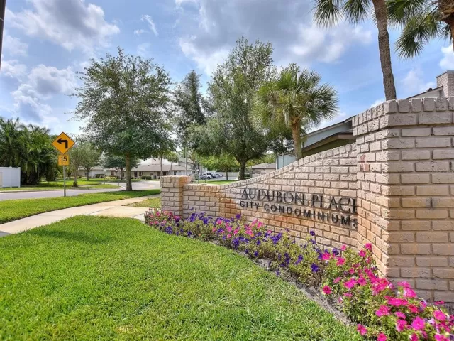 MLS: O5941226 Condo For Sale