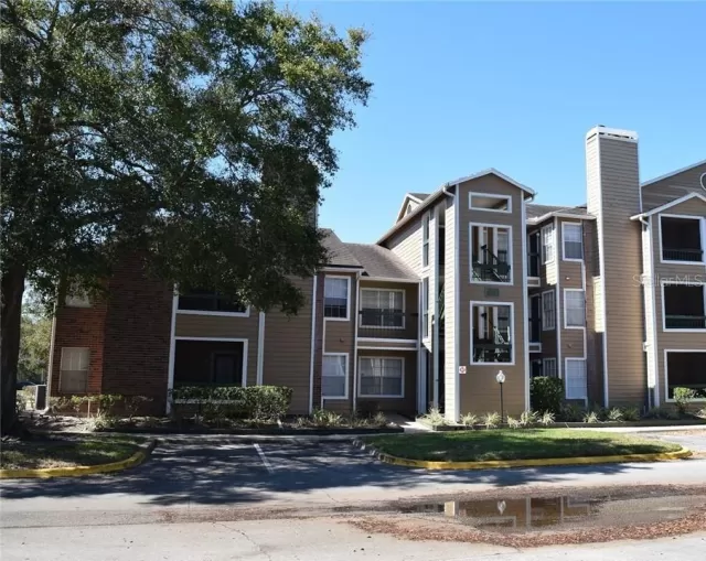 MLS: O5941311 Condo For Sale