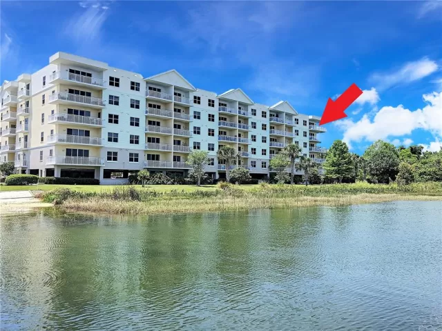 MLS: O5941452 Condo For Sale