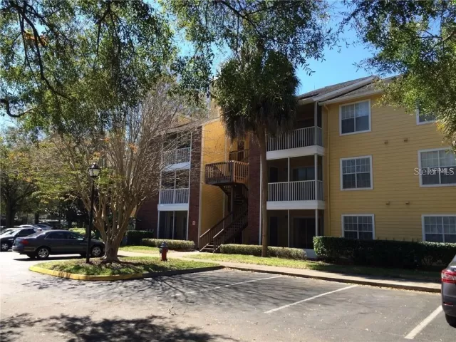 MLS: O5941801 Condo For Sale