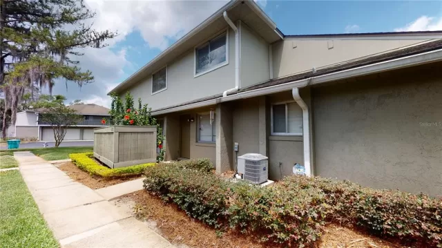 MLS: O5941989 Condo For Sale
