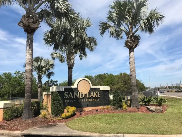 MLS: O5942153 Condo For Sale