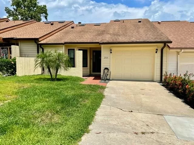 MLS: O5942428 Condo For Sale