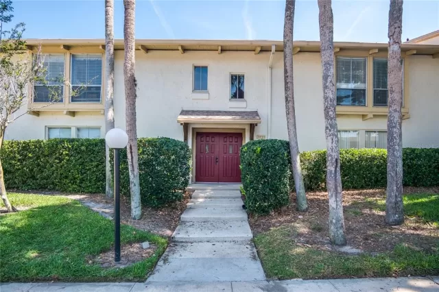 MLS: O5942863 Condo For Sale