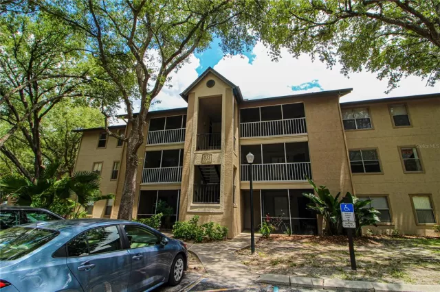 MLS: O5943857 Condo For Sale