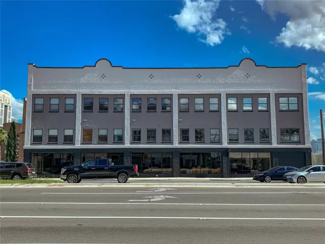 MLS: O5944492 Condo For Sale