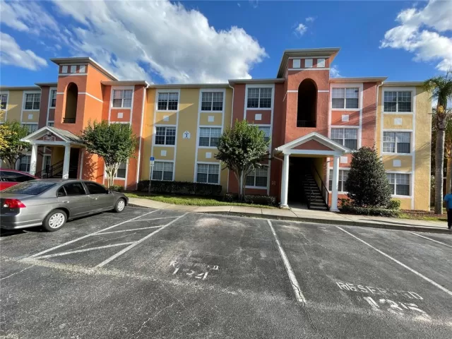 MLS: O5944519 Condo For Sale