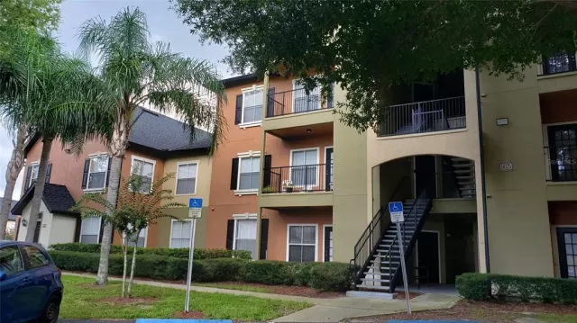 MLS: O5944974 Condo For Sale