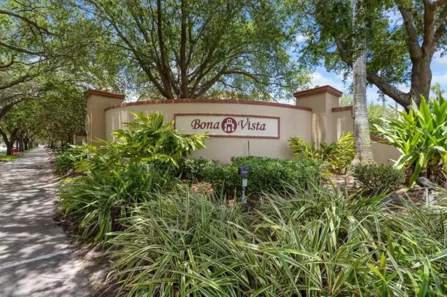 MLS: O5945761 Condo For Sale