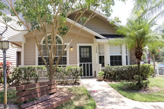 MLS: O5946280 Condo For Sale