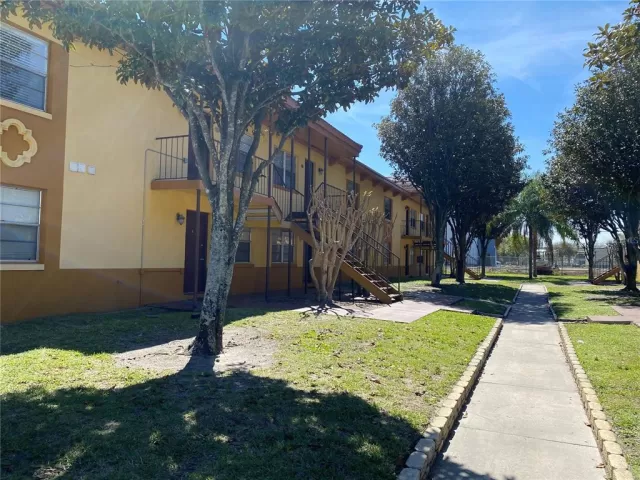 MLS: O5947440 Condo For Sale